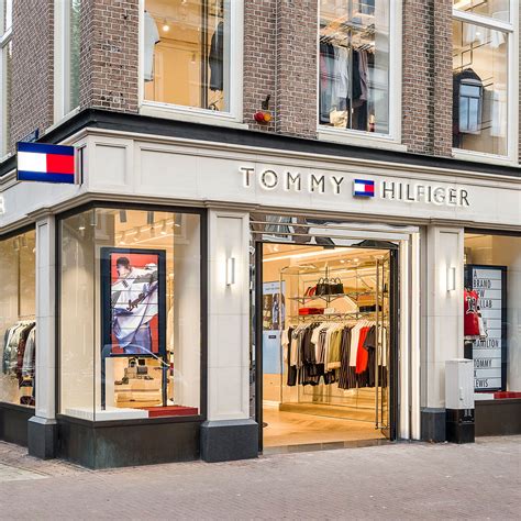 tommy hilfiger shop.